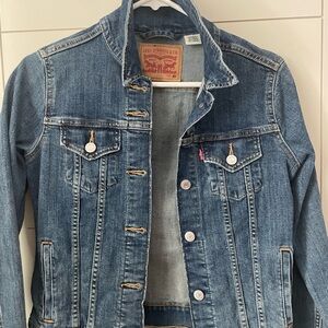 Levi's Classic Blue Jean Jacket